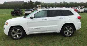 lot 1 image: 2015 Jeep Grand Cherokee 4X4