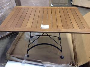 lot 6 image: Sunnydaze European 20 in. Square Folding Chestnut Wood Outdoor Side Table see pictures