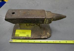lot 63 image: Old miniature anvil