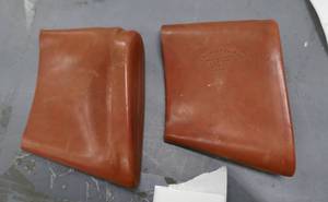 lot 136 image: 2 rubber rifle buttstock covers size #3 and #4