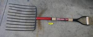 lot 185 image: Nice hay fork