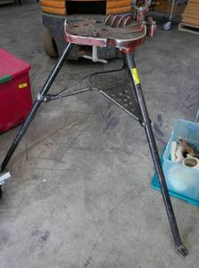 lot 186 image: Ridgid pipe bender stand