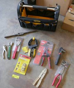 lot 199 image: New Tool bag with various wrenches, stud finder