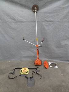 lot 17 image: HUSQVARNA 235 R BRUSHCUTTER