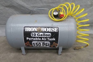 lot 19 image: IRONHORSE 10 GALLON PORTABLE AIR TANK