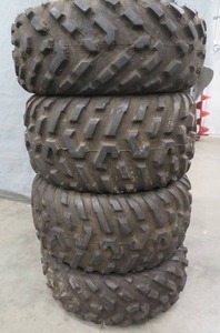 lot 21 image: 4 OHTSU TIRES