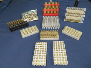 lot 24 image: LARGE LOT OF BRASS AND ALUMINUM ALLOY CASINGS