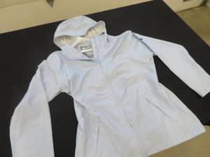 lot 45H image: COLUMBIA SZ LARGE WOMENS JACKETWINDBREAKER