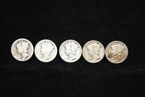 lot 39 image: 5 Mercury Silver Dime Coins