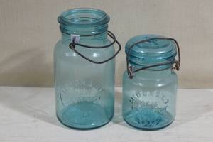 lot 67 image: 2 Antique McDonald New Perfect Blue Jars - 1 with Lid