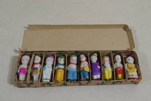 lot 96 image: Vintage Bisque Doll Set - Made in Japan