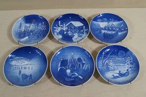 lot 111 image: 6 B&G Copenhagen Christmas Collector Plates