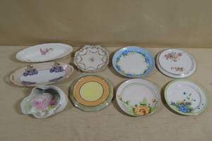 lot 119 image: Assorted China Serving Dishes