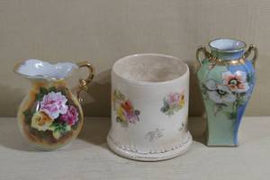 lot 117 image: Porcelain Vase, Crock, and Pitcher