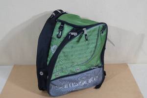 lot 34 image: Samsonite Soft Sided Boot Bag