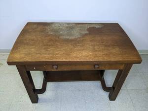 lot 900 image: Gorgeous and Unique Libry-Dine Table Patented Trademark