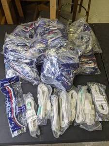 lot 895 image: StereoAudio Extension Cables (12ft x 8 and 3ft x8)