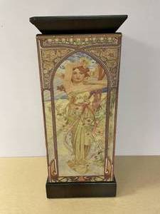 lot 879 image: Angelic River of Goods Cabinet