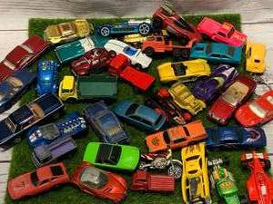 lot 29 image: Large Lot of Toy Cars (Tootsietoy, Matchbox,�etc)�