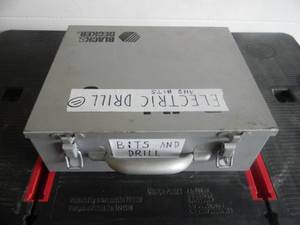 lot 11 image: LIGHTLY USED SKILL HIGH SPEED 4.5 AMP DRILL AND BITS WITH CASE - NICE - SEE PICTURES
