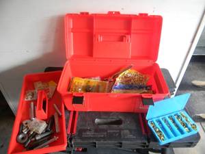lot 55 image: TOOLBOX FULL WITH VARIETY OF GROMETS ECT - SEE PICTURES
