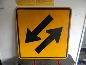 lot 115 image: VINTAGE EITHER WAY STREET SIGN - VERY COOL - APPROX 30 BY 30 - SEE PICTURES