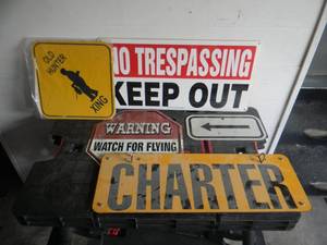 lot 119 image: VINTAGE COLLECTION OF SIGNS - VARIOUS SIZES - SEE PICTURES