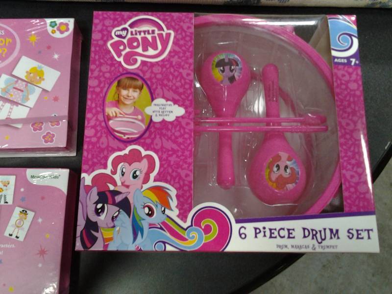 My Little Pony 6 piece drum set and...