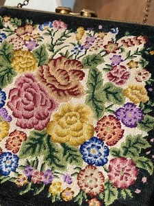lot 143 image: Vintage Embroidered Handbag
