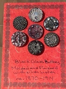 lot 139 image: Vintage Black Glass Buttons Circa 1870-1914