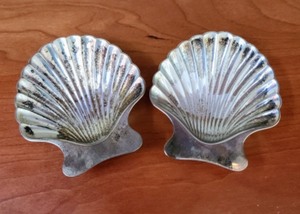 lot 7 image: Tiffany and Co. Sterling Silver Shell Dishes