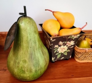 lot 29 image: Decorative Fruit