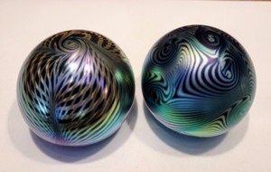 lot 34 image: Pair of Stunning Stuart Abelman Paperweights
