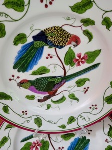 lot 50 image: Parrots of Paradise Dishes by Chase