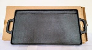 lot 68 image: Stovetop Iron GrillFlattop (New)