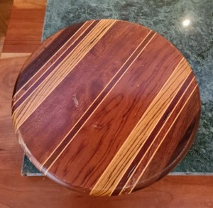 lot 78 image: Green Stone Cutting Board and Wood Platter