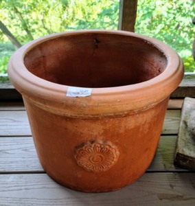 lot 100 image: Large Plaster Planters