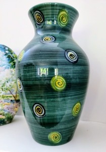lot 152 image: Decorative Vases