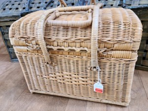 lot 175 image: Variety of Decorative Woven Storage Baskets