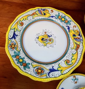 lot 182 image: Raffaello Painted Italian Dishes