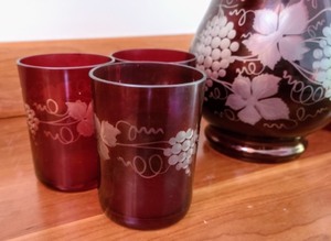 lot 187 image: Etched Cranberry Glassware