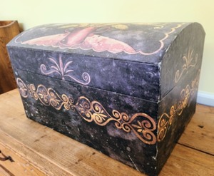 lot 235 image: Decorative Storage Boxes