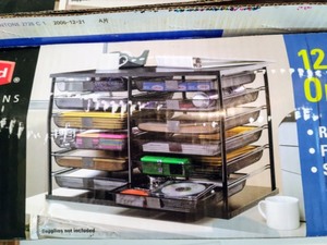 lot 256 image: Pair of Rubbermaid 12 Compartment Organizers