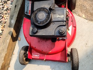 lot 265A image: Toro Lawn Mower