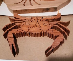 lot 284 image: Wooden Puzzles