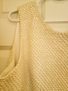 lot 348 image: New Cream Beaded J. Peterman Shell