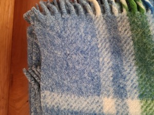 lot 422 image: Vintage Wool Blanket