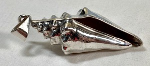 lot 456 image: Seashell Sterling Pendant
