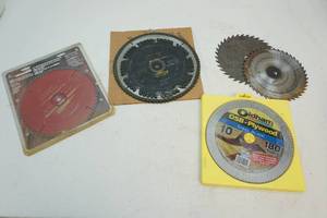 lot 128 image: Saw blades