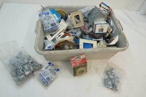 lot 136 image: Electrical supplies